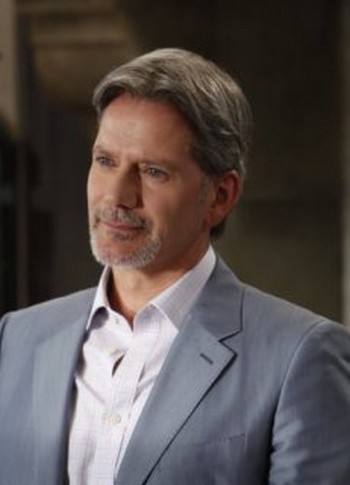 Campbell Scott